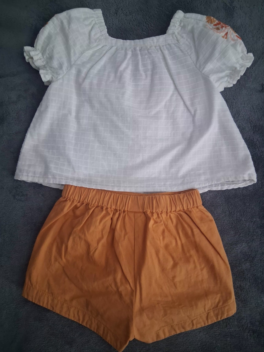 Rachel Zoe White Ruffled Collar Toddler Top - Picture 4 of 6